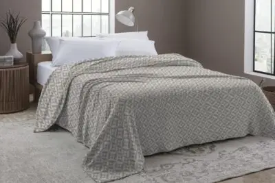 <b>CAMESA Loft Estampado</b> | 1½ Plaza | Microfibra 100% Poliéster | Liviano y Calentito - Imagen 4